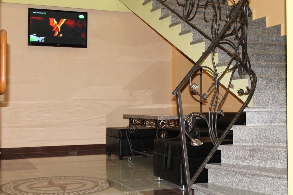 Princ Plaza Hotel Yerevan Room photo