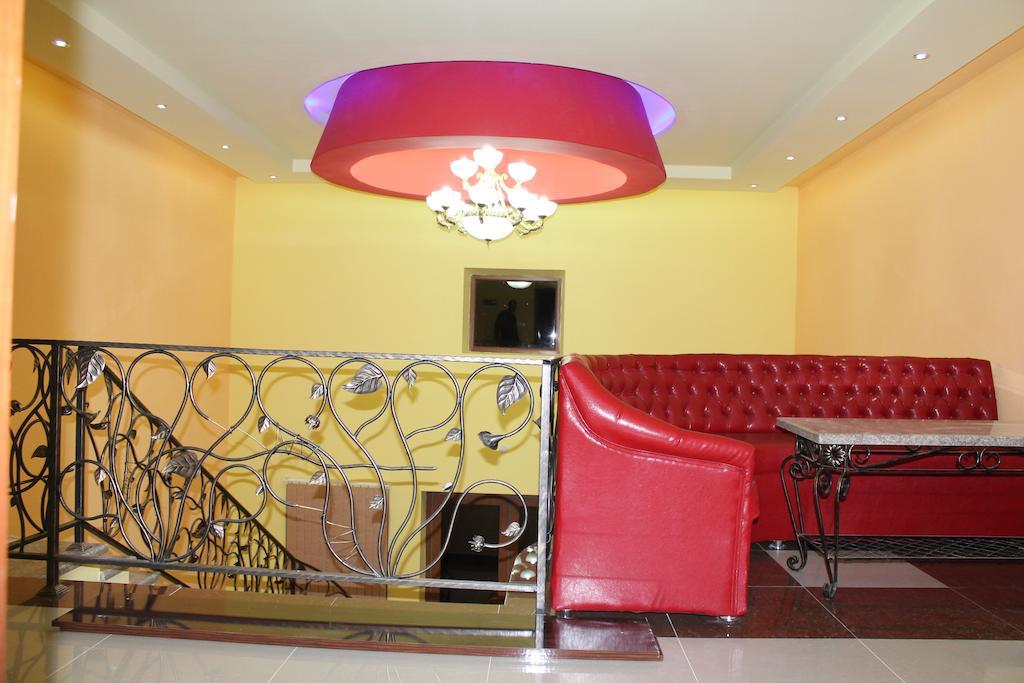Princ Plaza Hotel Yerevan Room photo